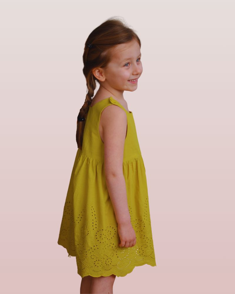 patron de couture gratuit robe chasuble fille du 2 au 12 ans lou and me