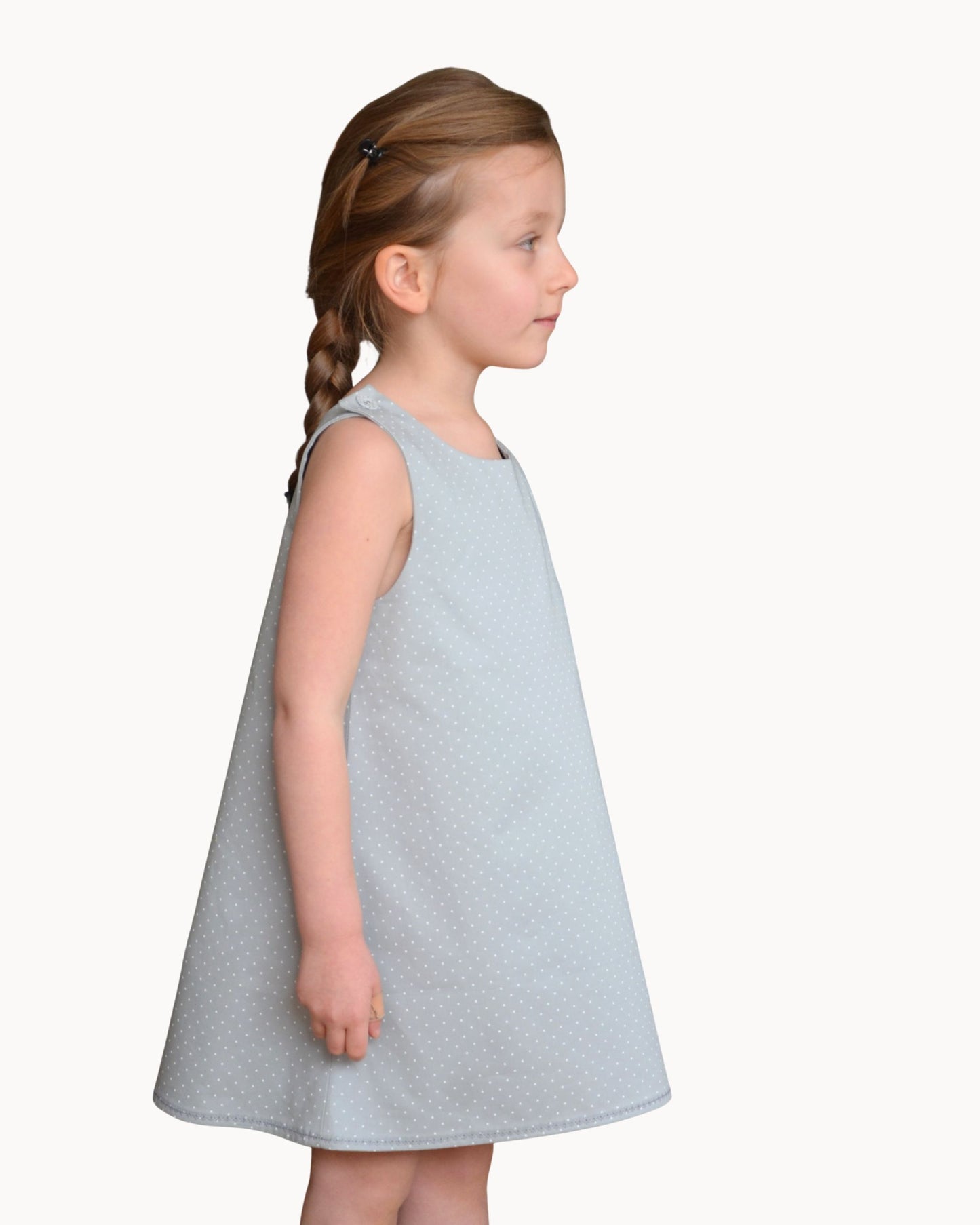 Robe chasuble fille Poppy version droite de profil – patron couture enfant